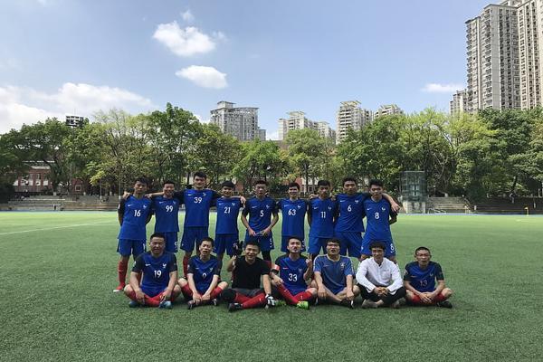 穆帅热刺打球怎么样啦